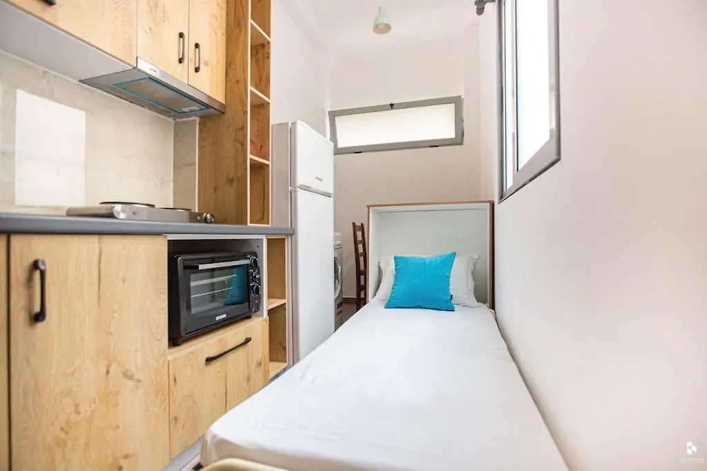 Stylish 1 Super Central Studio Ap Himare