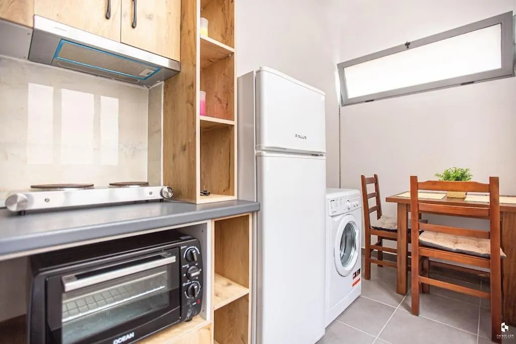 Appartamento Stylish 1 Super Central Studio Ap Himare Albania